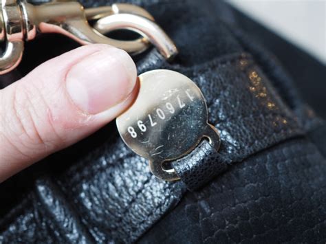 how can you tell if a mulberry bag is genuine